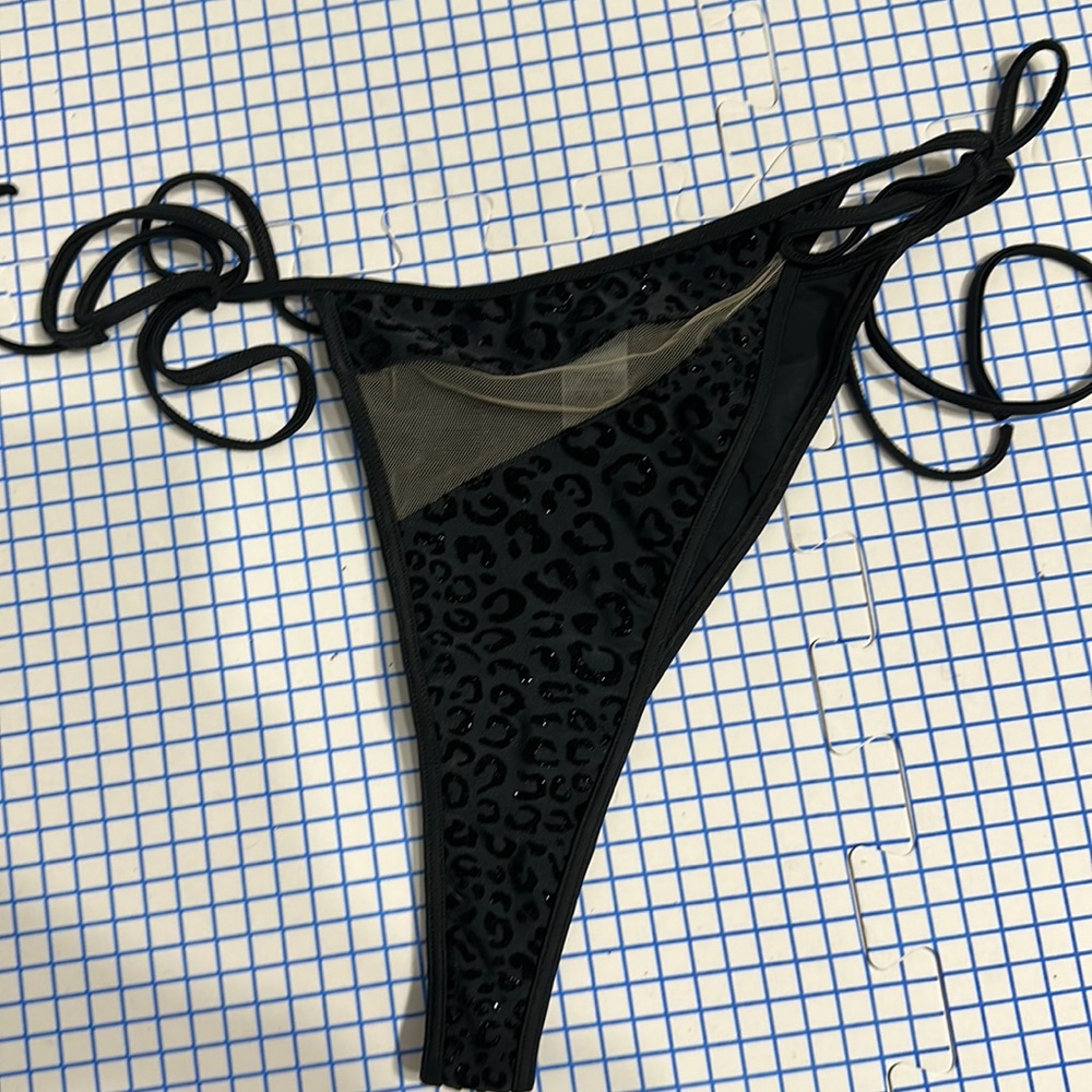 Gigi highwaist bottoms